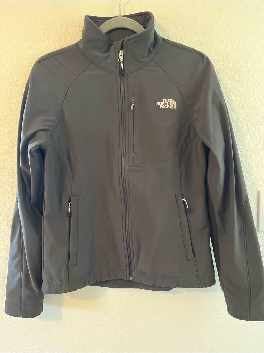 The North Face Women's Charcoal Gray Softshell Utility Jacket
